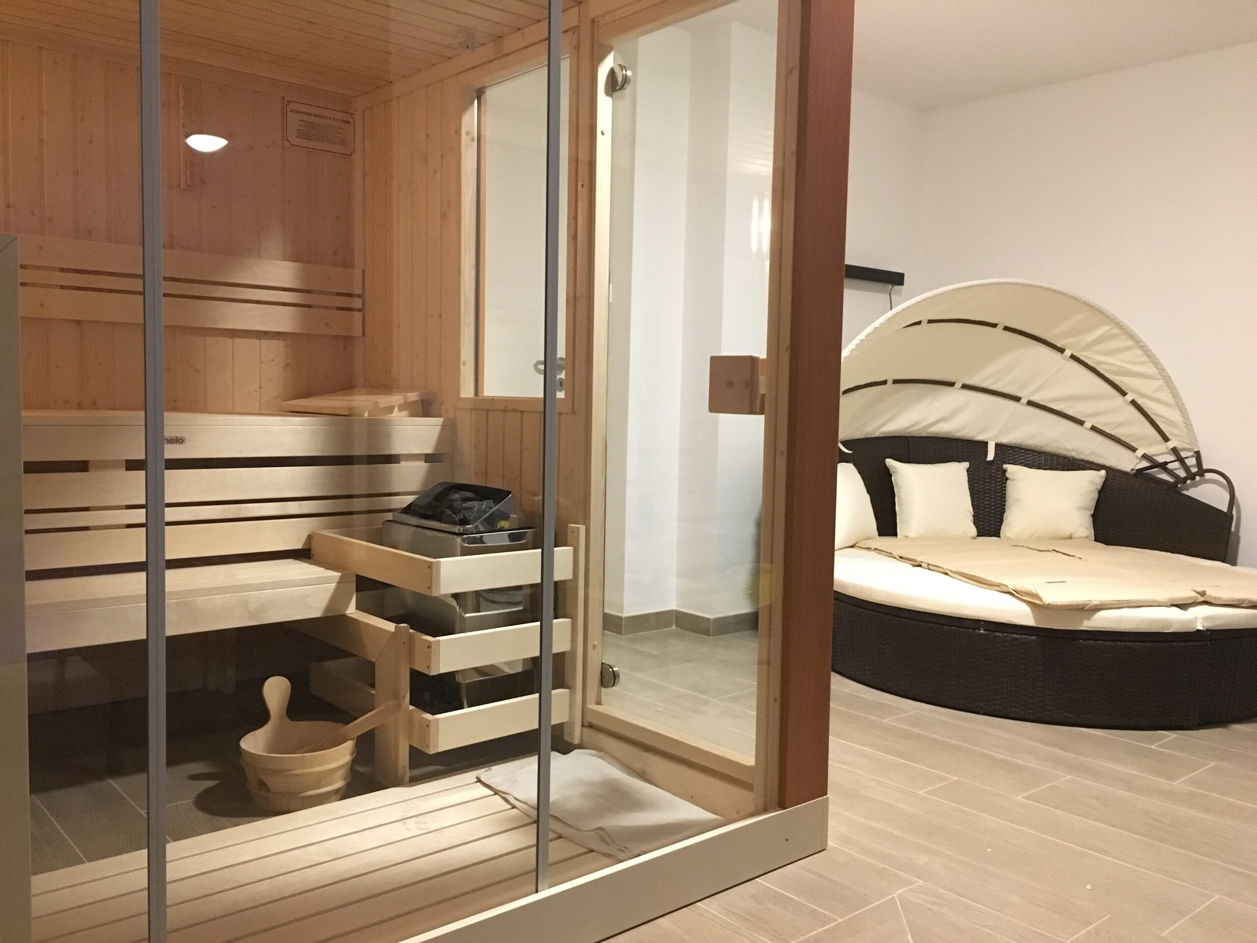 Relaxing spa facilities including sauna and jacuzzi